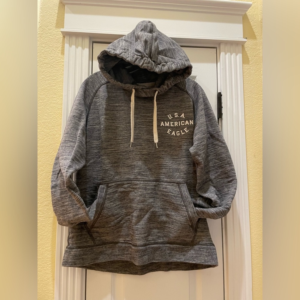 American Eagle hoodie men’s size m in very good condition